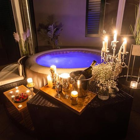 Oasis Luxury Apartment With Terrarce And Jacuzzi Spalato Esterno foto