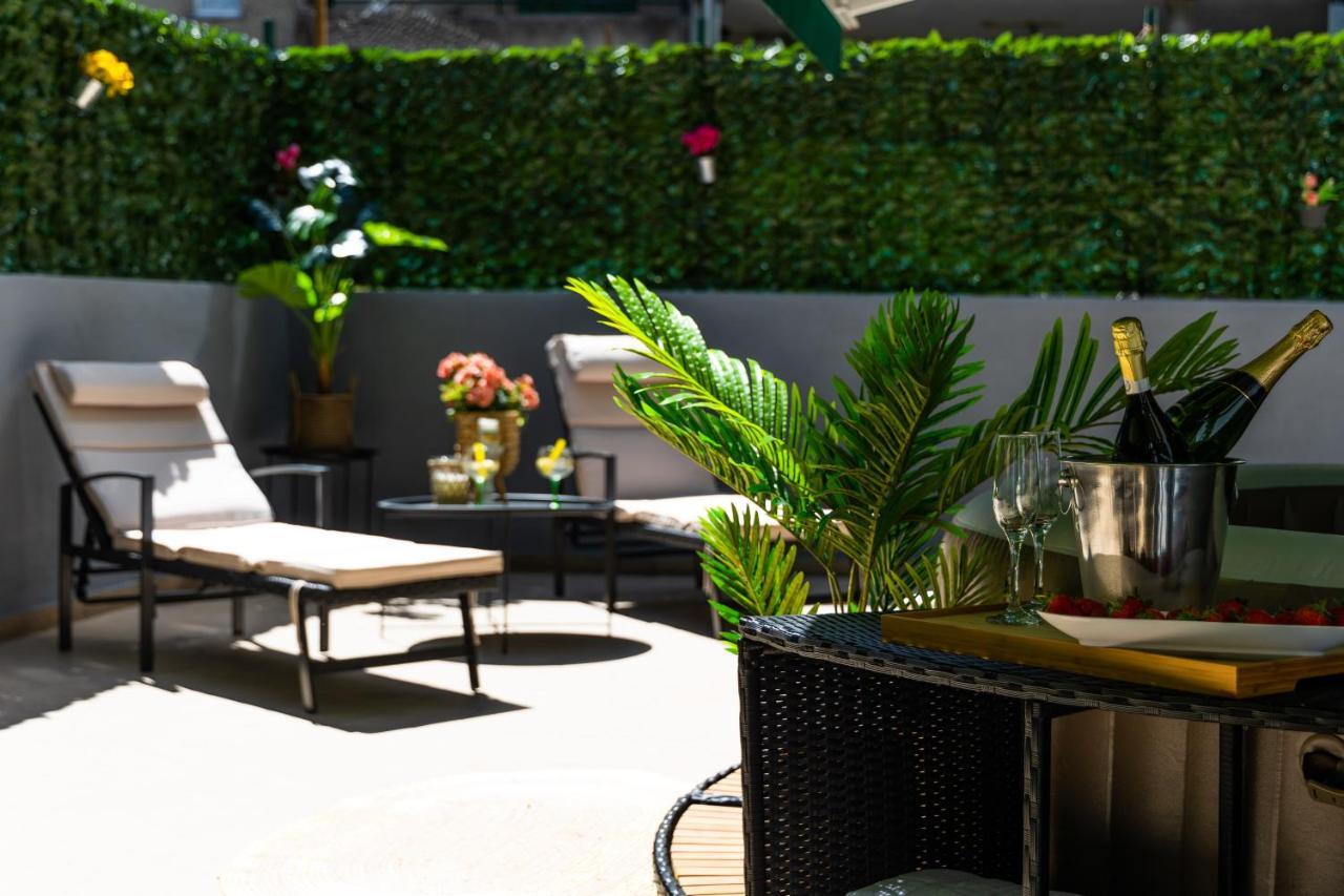 Oasis Luxury Apartment With Terrarce And Jacuzzi Spalato Esterno foto