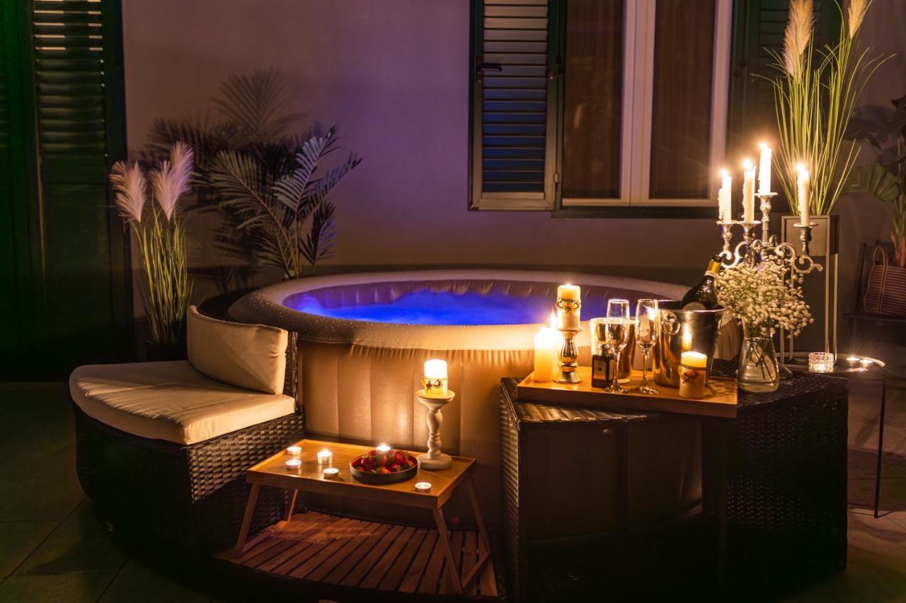 Oasis Luxury Apartment With Terrarce And Jacuzzi Spalato Esterno foto