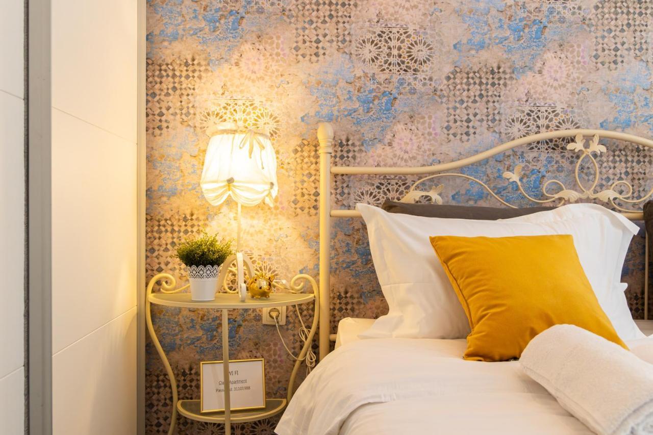 Oasis Luxury Apartment With Terrarce And Jacuzzi Spalato Esterno foto