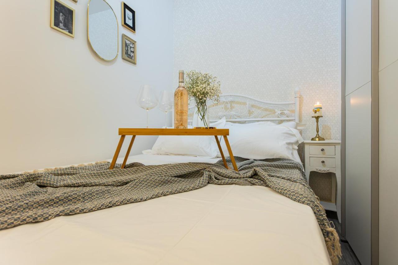 Oasis Luxury Apartment With Terrarce And Jacuzzi Spalato Esterno foto