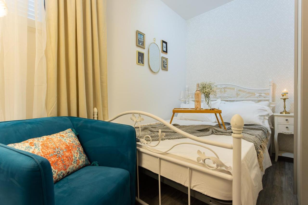 Oasis Luxury Apartment With Terrarce And Jacuzzi Spalato Esterno foto