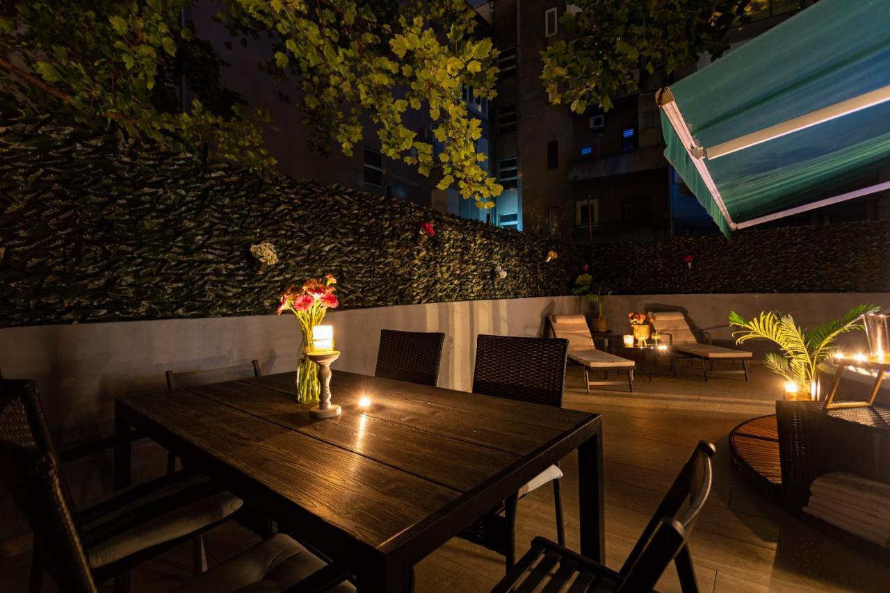 Oasis Luxury Apartment With Terrarce And Jacuzzi Spalato Esterno foto